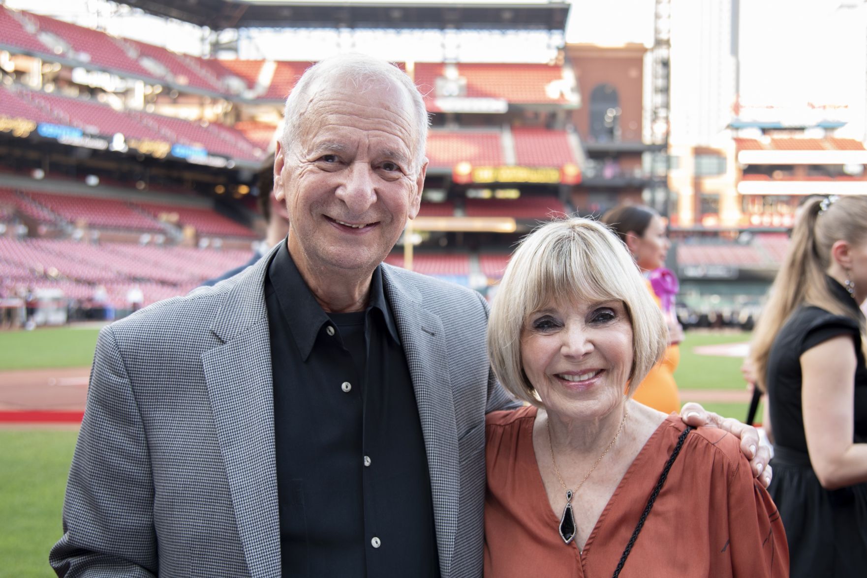 Leonard and Carla Weintraub